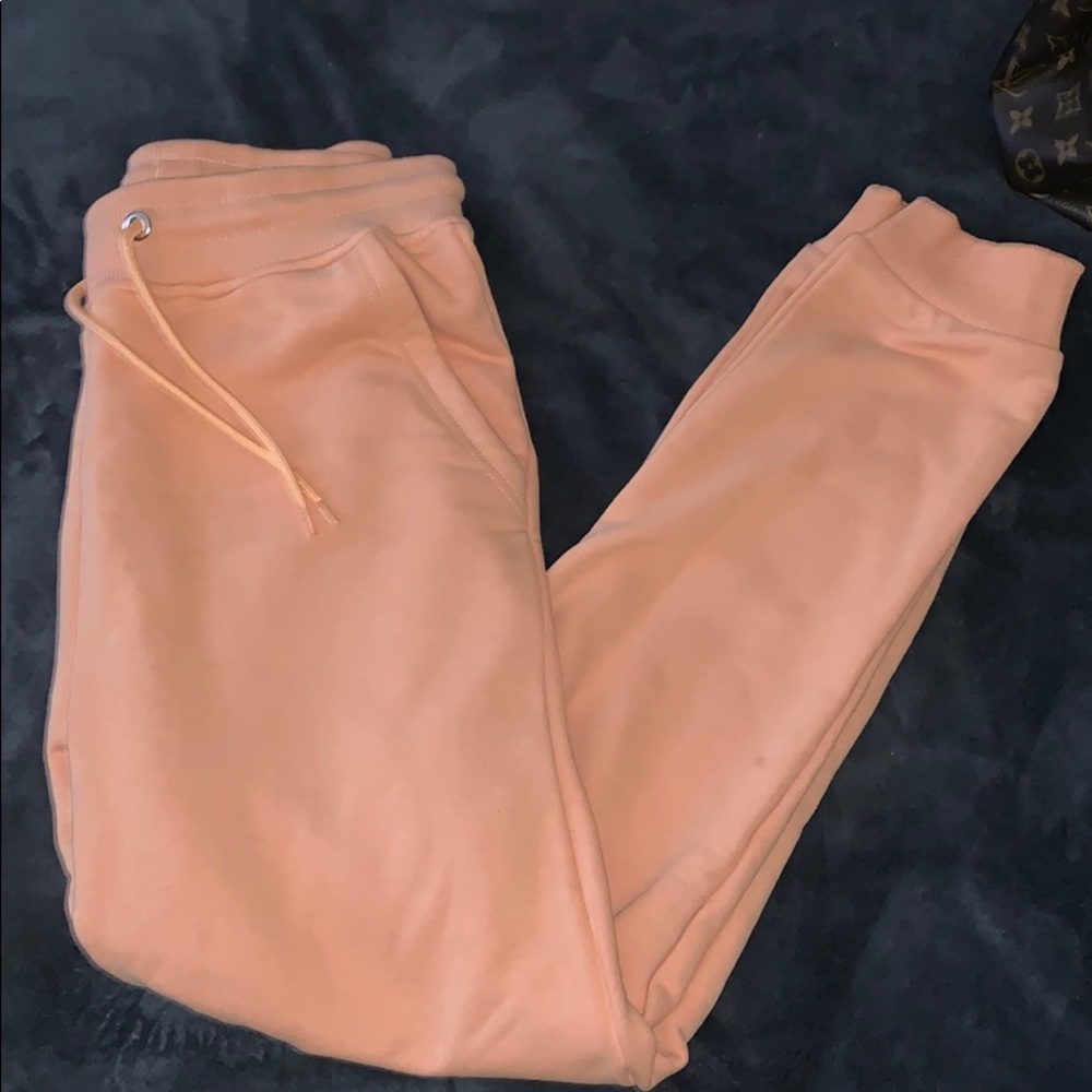 Salmon/pink joggers